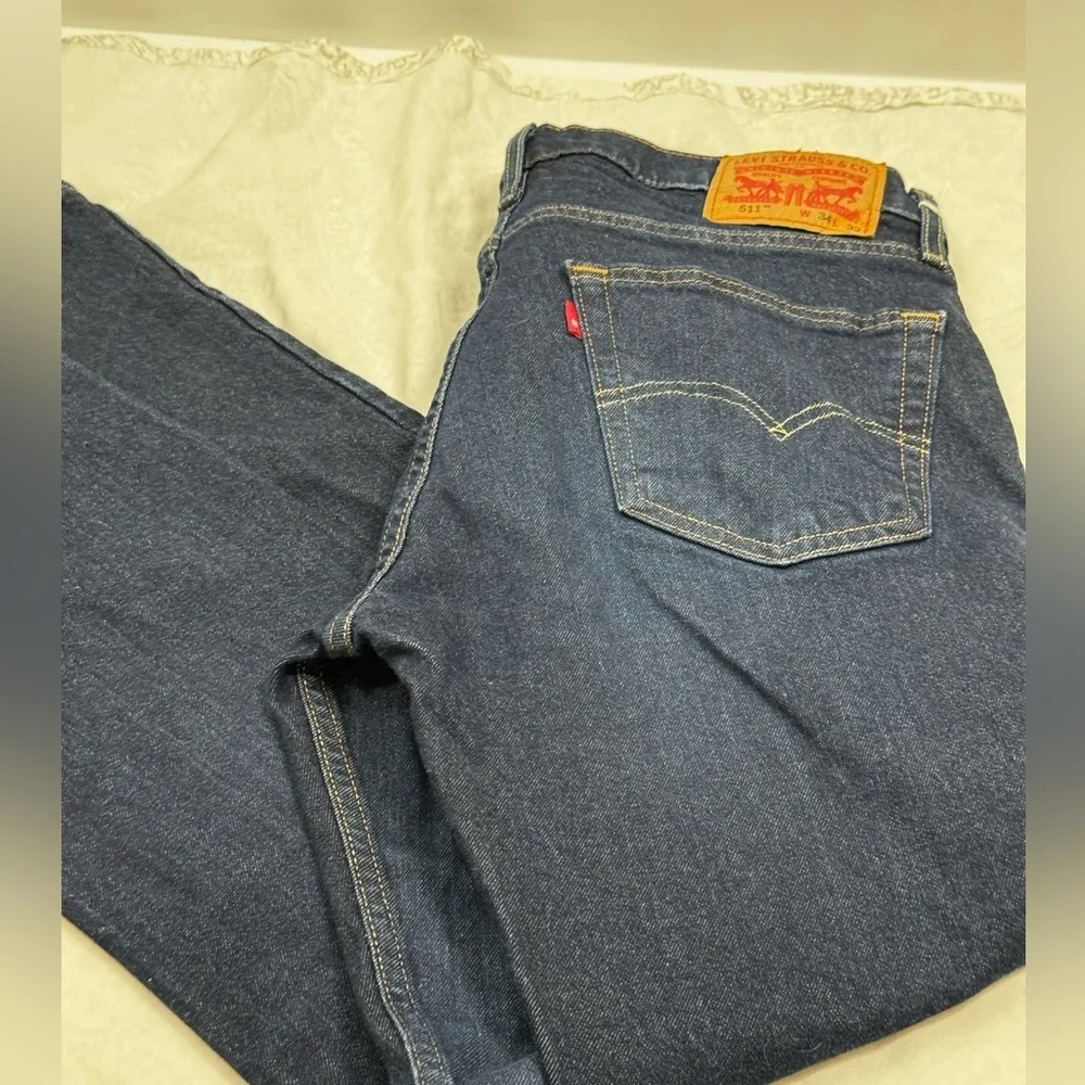 Levi’s 511 Denim Jeans in euc size 34/32 relaxed comfort fit red tag Levi’s Y2K